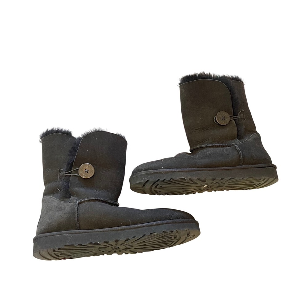 UGG Bailey Button Black Suede Sheepskin Shearling Boots Womens Size 11